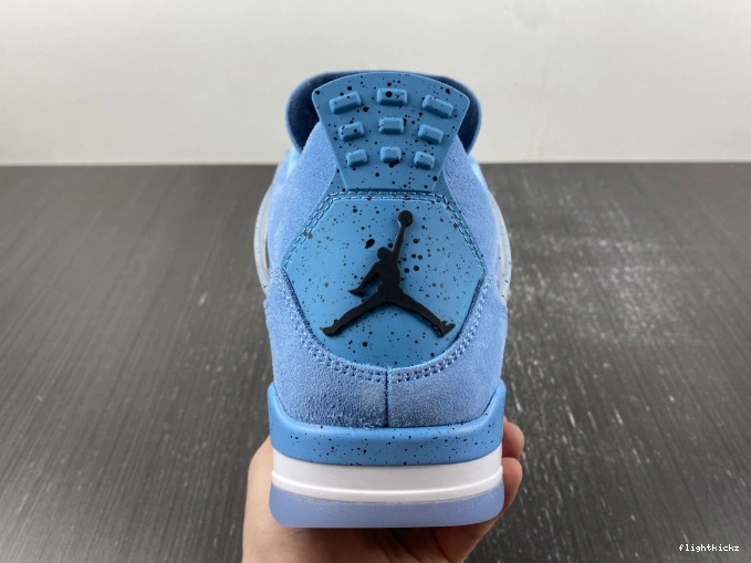 HO12MNJDLS247 Retro Jordan (PE) 4 UNC 0823